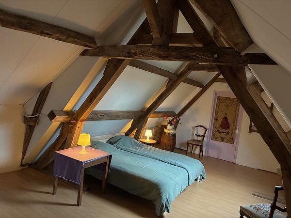 Vakantiehuis Frankrijk met Zwembad FermePostel Slaapkamer Zolder Voor