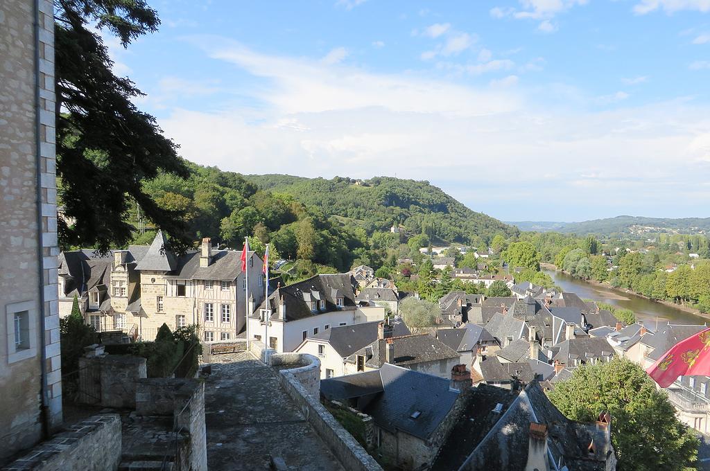 op de grens van de Corrèze en Dordogne Omgeving